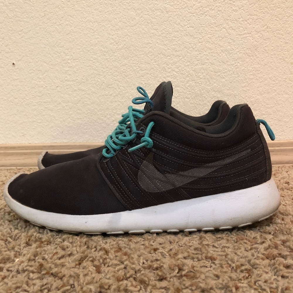 Nike Roshes